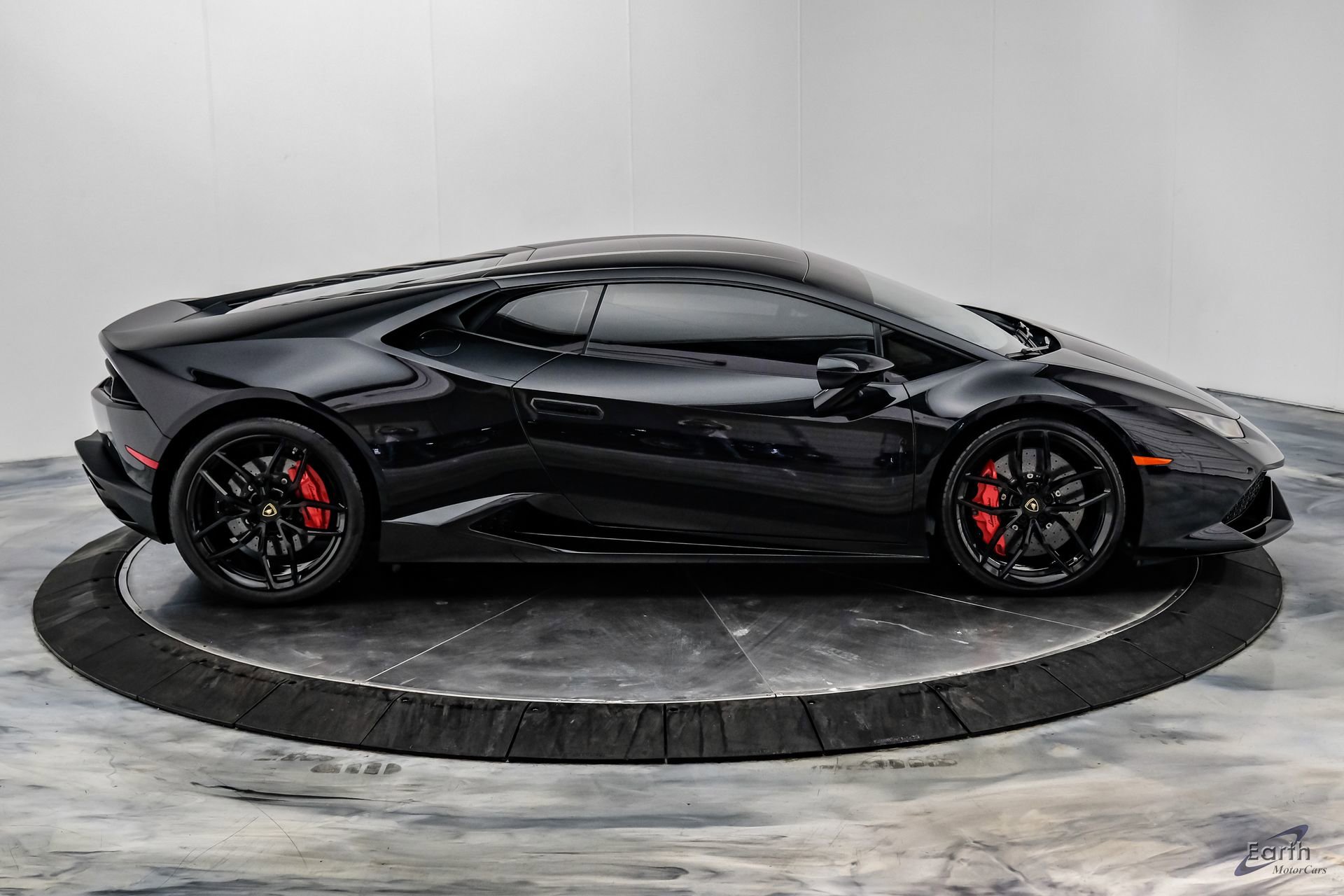 Used 2015 Lamborghini Huracan LP 610-4 AWD/4WD image 25