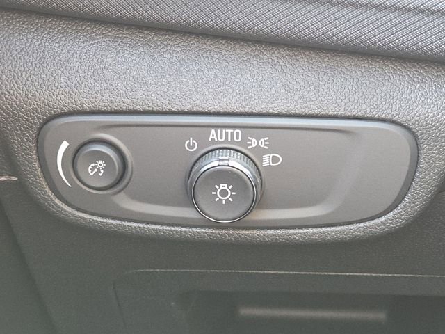 New 2026 Chevrolet TrailBlazer RS w/ Driver Confidence Package image 11