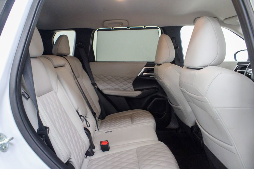 Used 2024 Mitsubishi Outlander SEL image 26