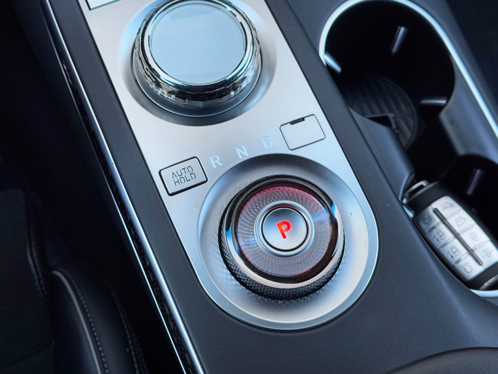 Used 2022 Genesis GV70 3.5T Sport w/ Sport Prestige Package image 36