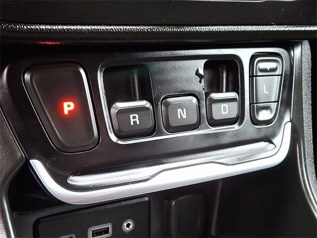 Used 2018 GMC Terrain SLE w/ Driver Convenience Package image 15