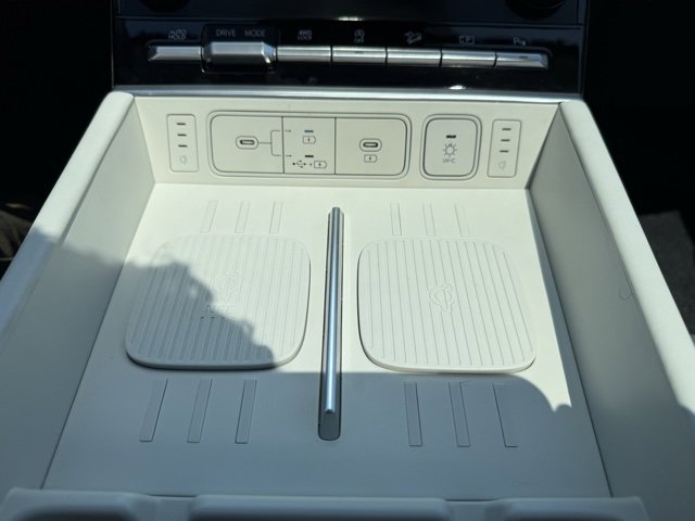 Used 2025 Hyundai Santa Fe Calligraphy image 33