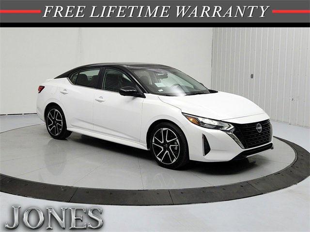 New 2025 Nissan Sentra SR w/ SR Premium Package