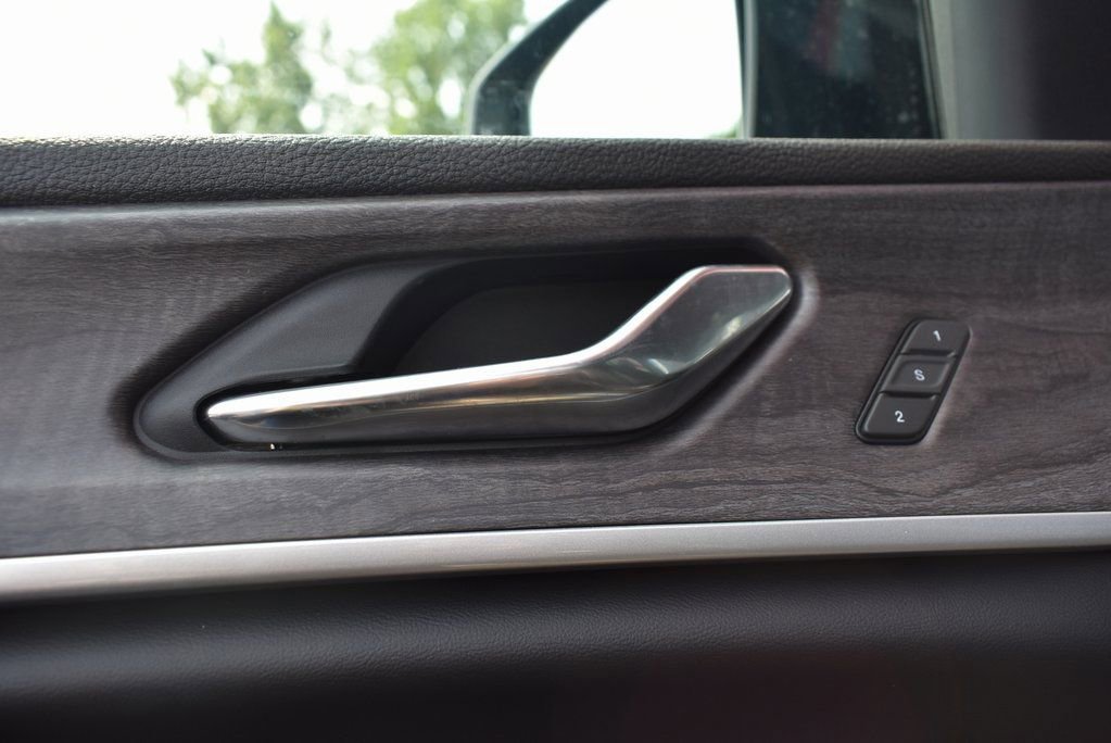 Used 2025 Jeep Grand Cherokee Limited w/ Black Appearance Package image 27