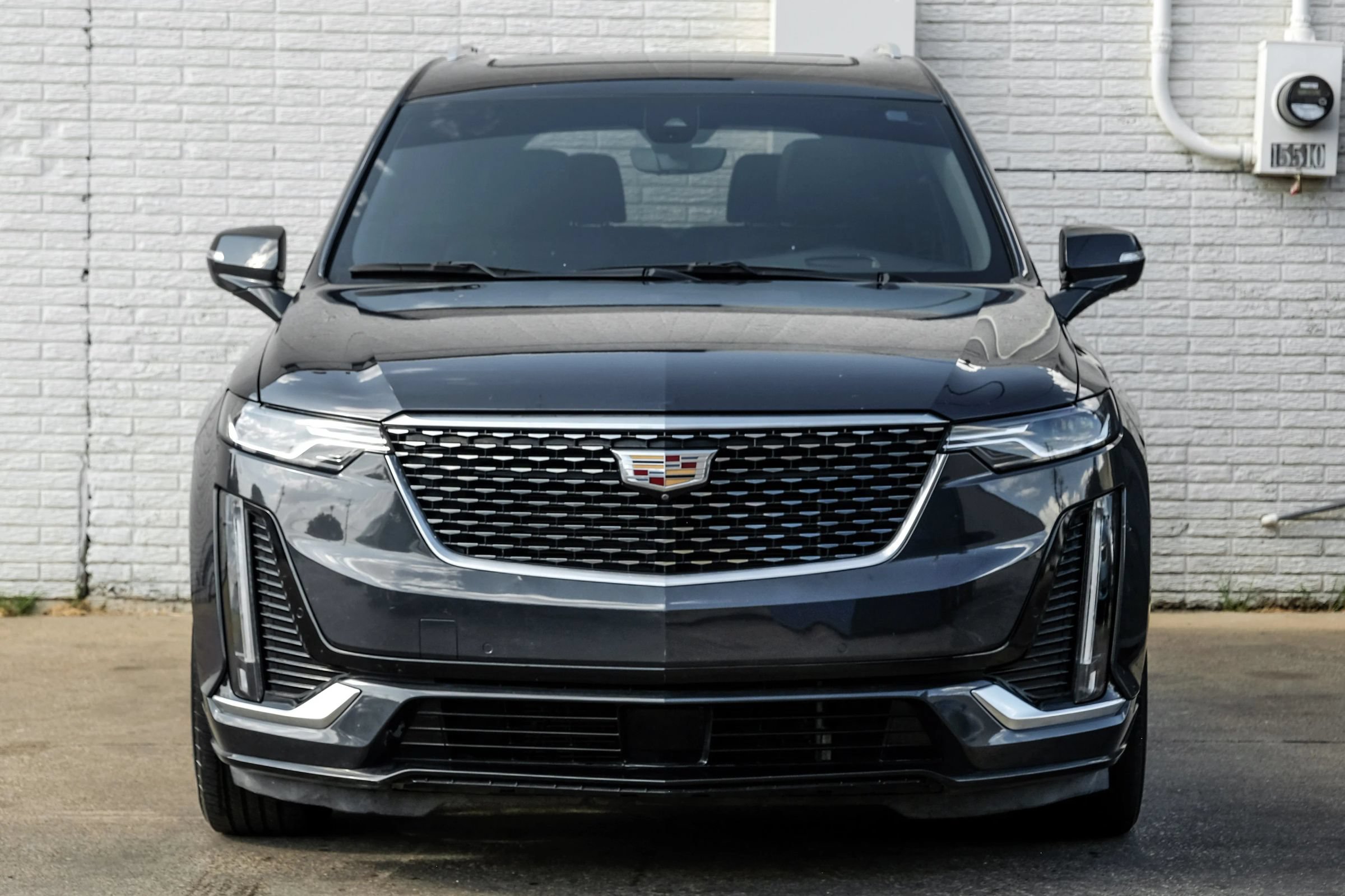 Used 2022 Cadillac XT6 Premium Luxury w/ Technology Package FWD image 5