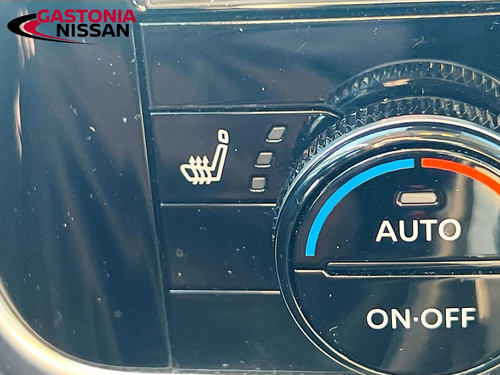 Used 2021 Nissan Rogue Platinum image 26