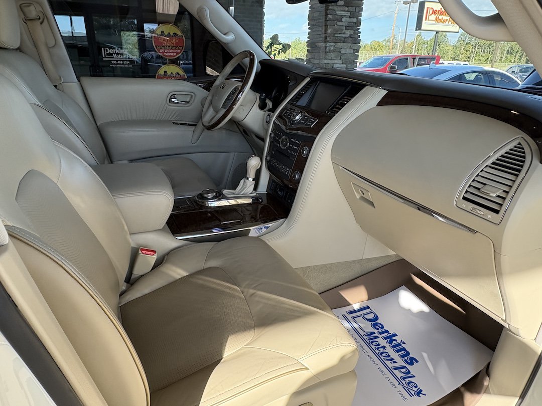 Used 2016 INFINITI QX80 4WD w/ 22" Wheel Package image 29