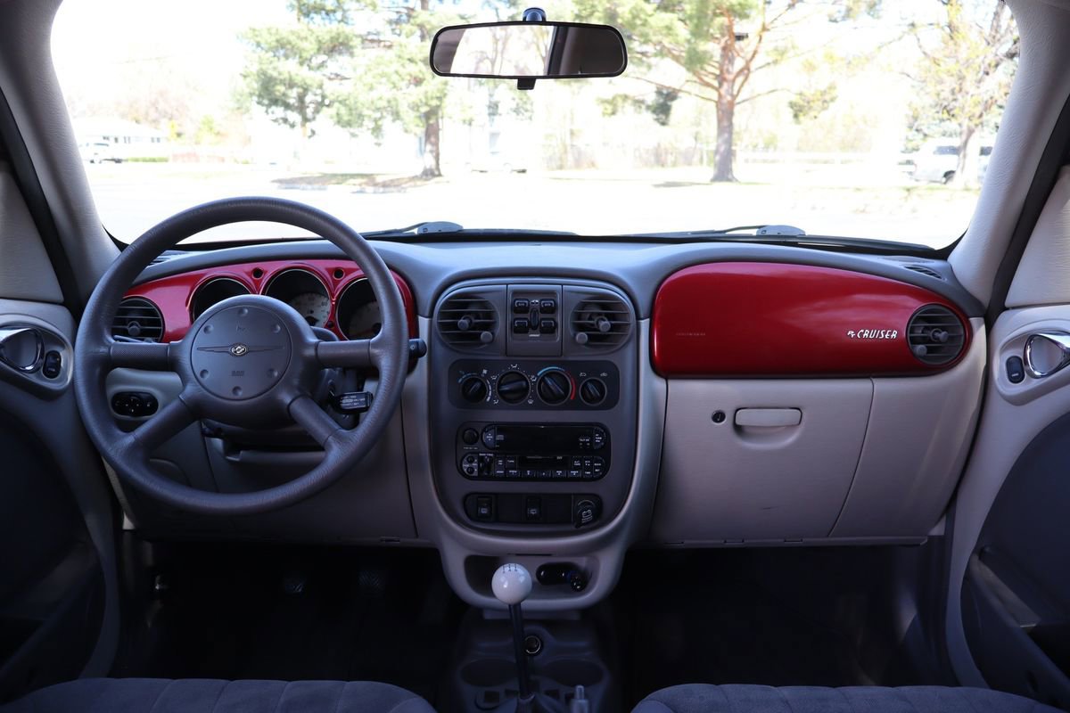 Used 2002 Chrysler PT Cruiser Touring image 16
