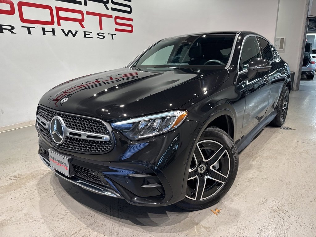 Used 2025 Mercedes-Benz GLC 300 GLC 300 Coupe image 2
