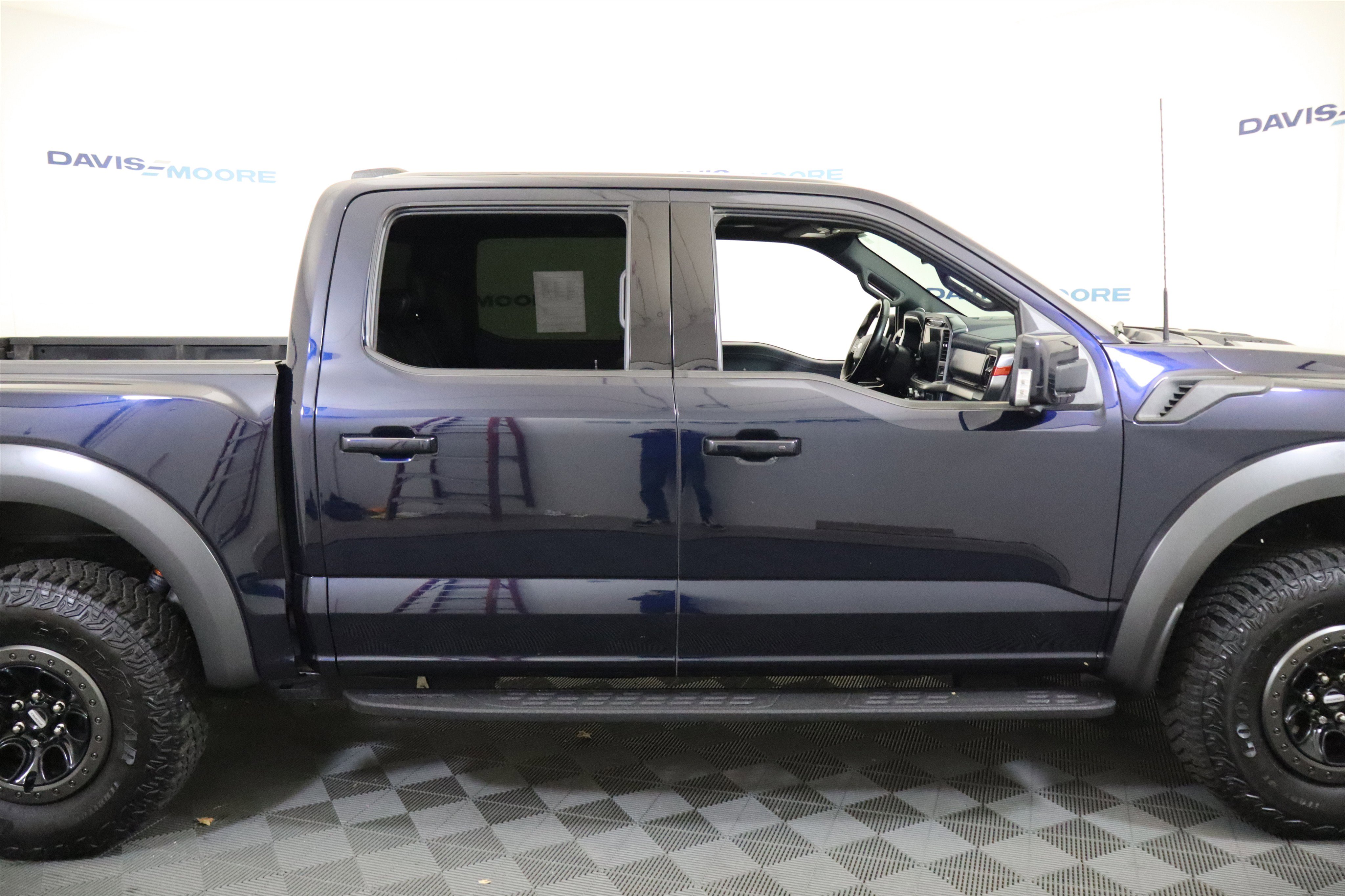 Used 2023 Ford F150 Raptor w/ Blue Interior Package image 4