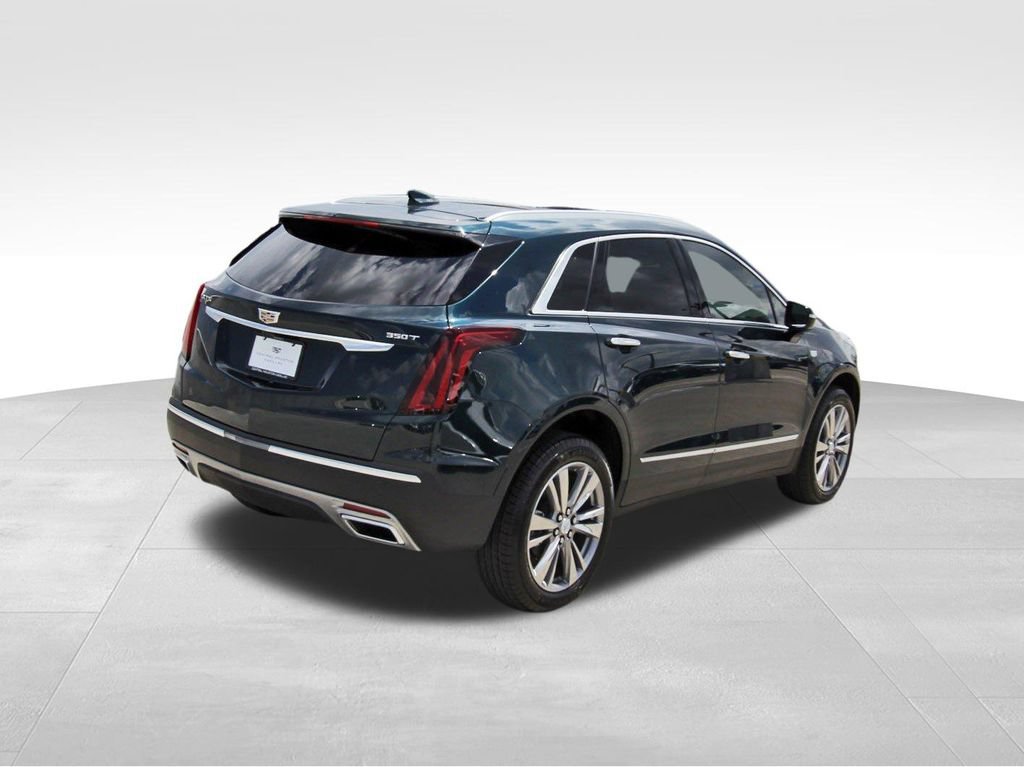 New 2026 Cadillac XT5 Premium Luxury w/ Driver Assist Package FWD image 4
