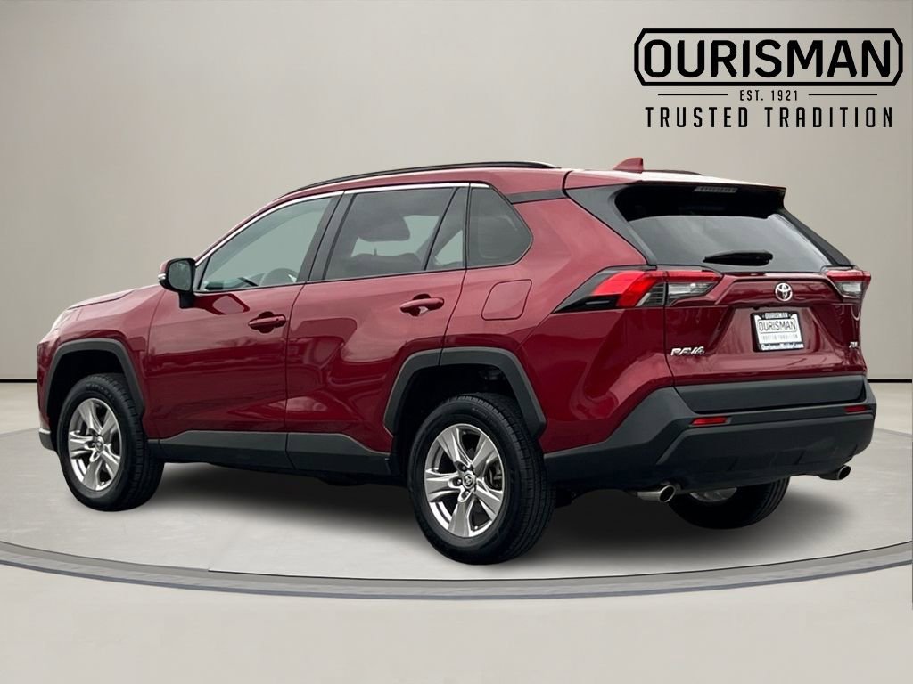 Used 2023 Toyota RAV4 XLE image 4