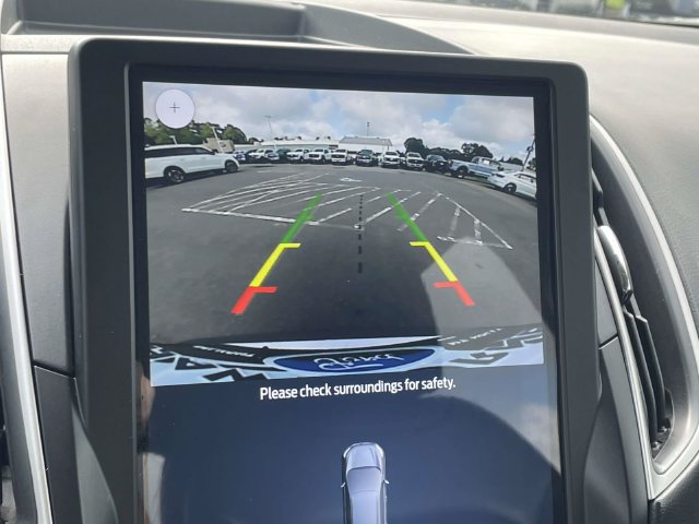 Certified 2024 Ford Edge SEL AWD/4WD image 25
