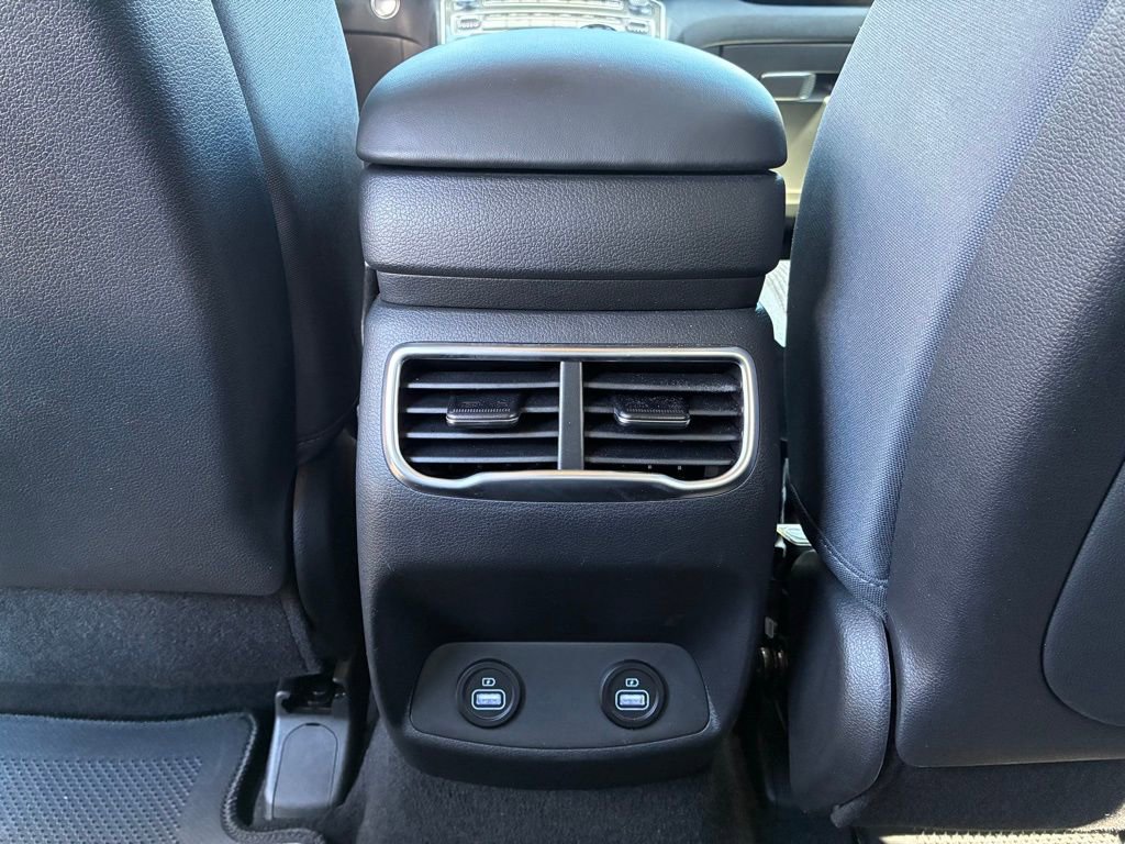 Used 2023 Hyundai Santa Fe SEL image 17