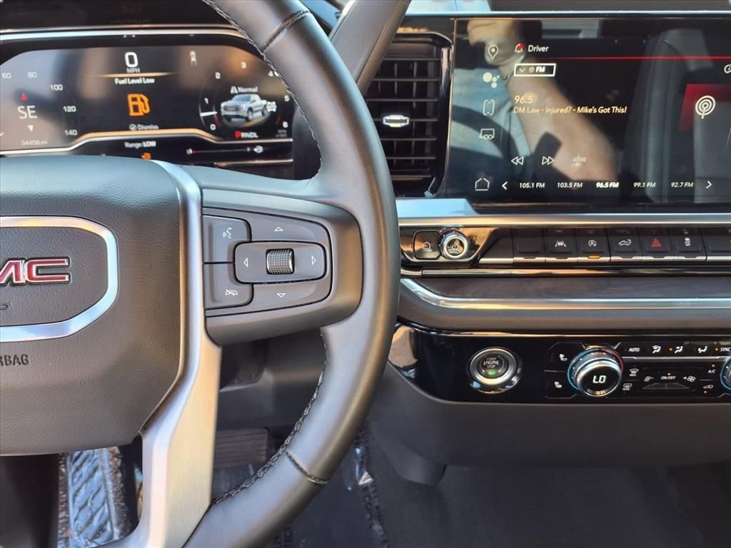 Used 2024 GMC Sierra 1500 SLT image 11