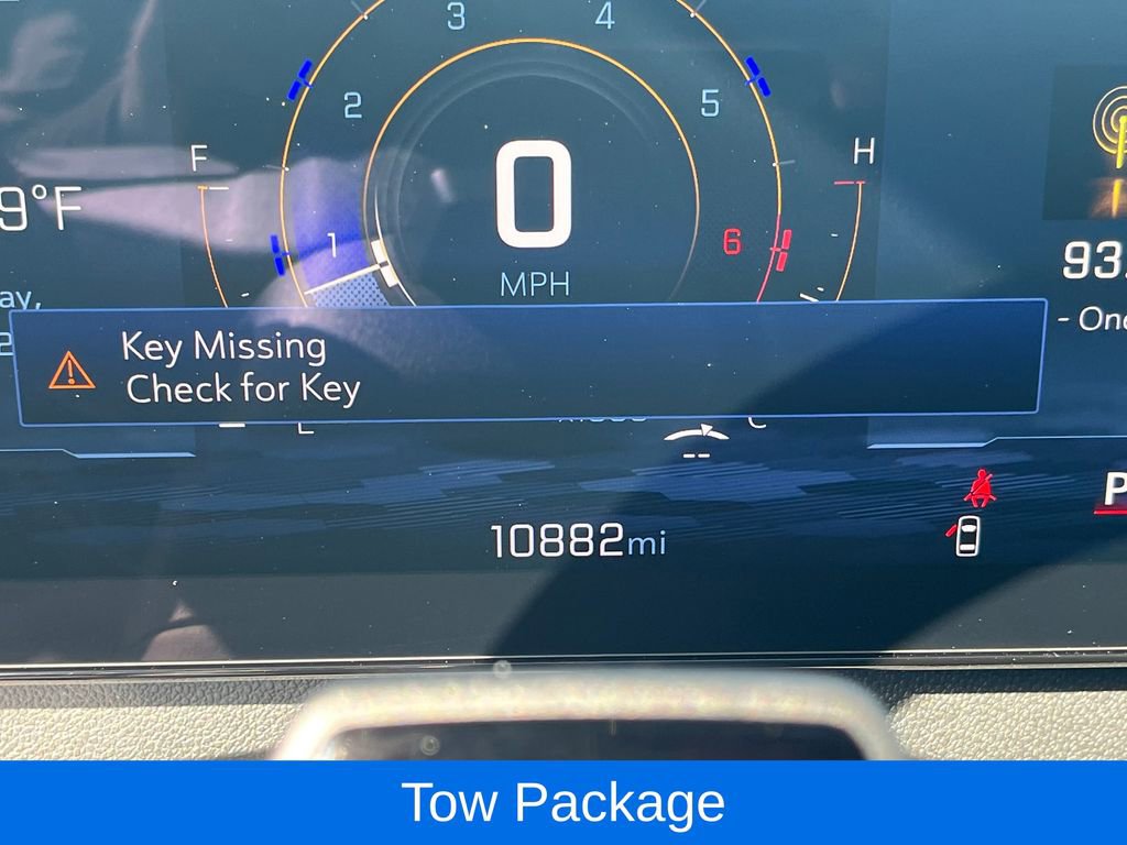 Used 2025 Chevrolet Traverse RS AWD/4WD image 18