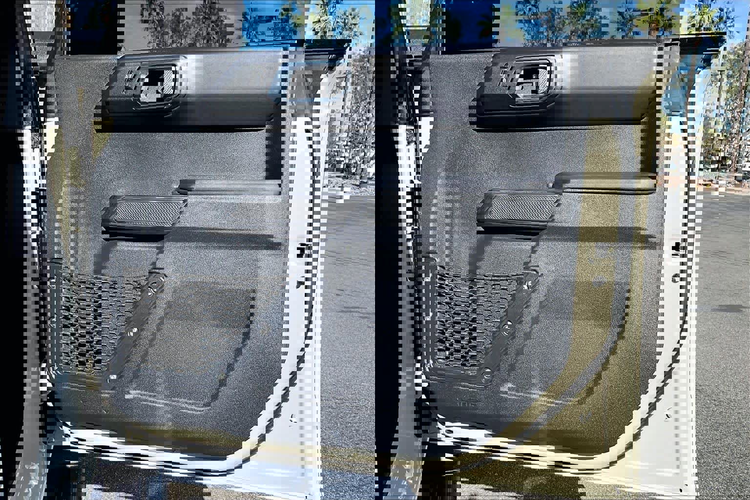 Used 2025 Ford Bronco Outer Banks image 21