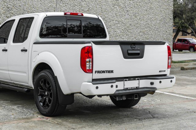 Used 2021 Nissan Frontier SV w/ Midnight Edition Floor Mats image 14