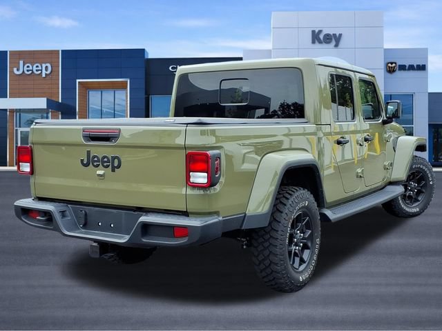 Certified 2025 Jeep Gladiator Sport AWD/4WD image 5
