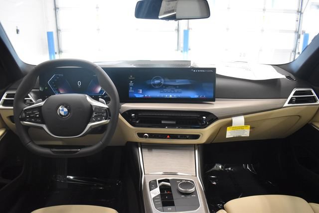 New 2026 BMW 330i xDrive Sedan w/ Convenience Package AWD/4WD image 5