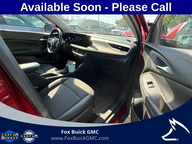Used 2024 Buick Encore GX Preferred w/ Comfort Package AWD/4WD image 3