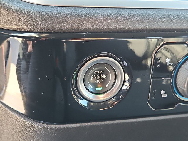 Used 2022 Chevrolet Silverado 1500 LT RWD image 16
