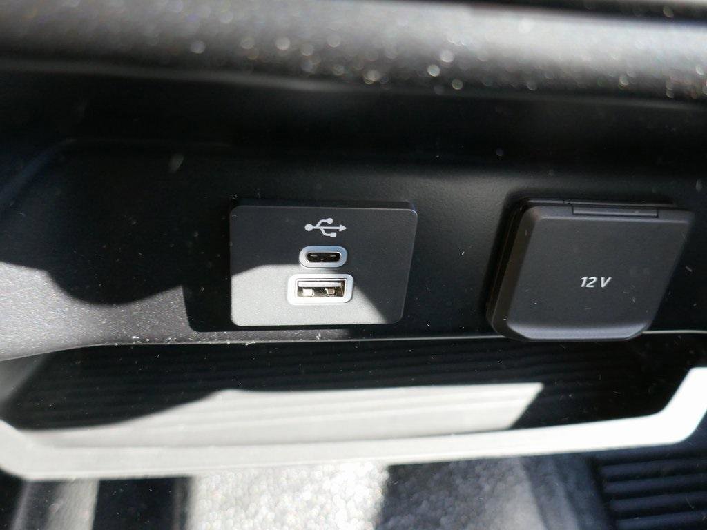 New 2026 Ford F250 XL image 18