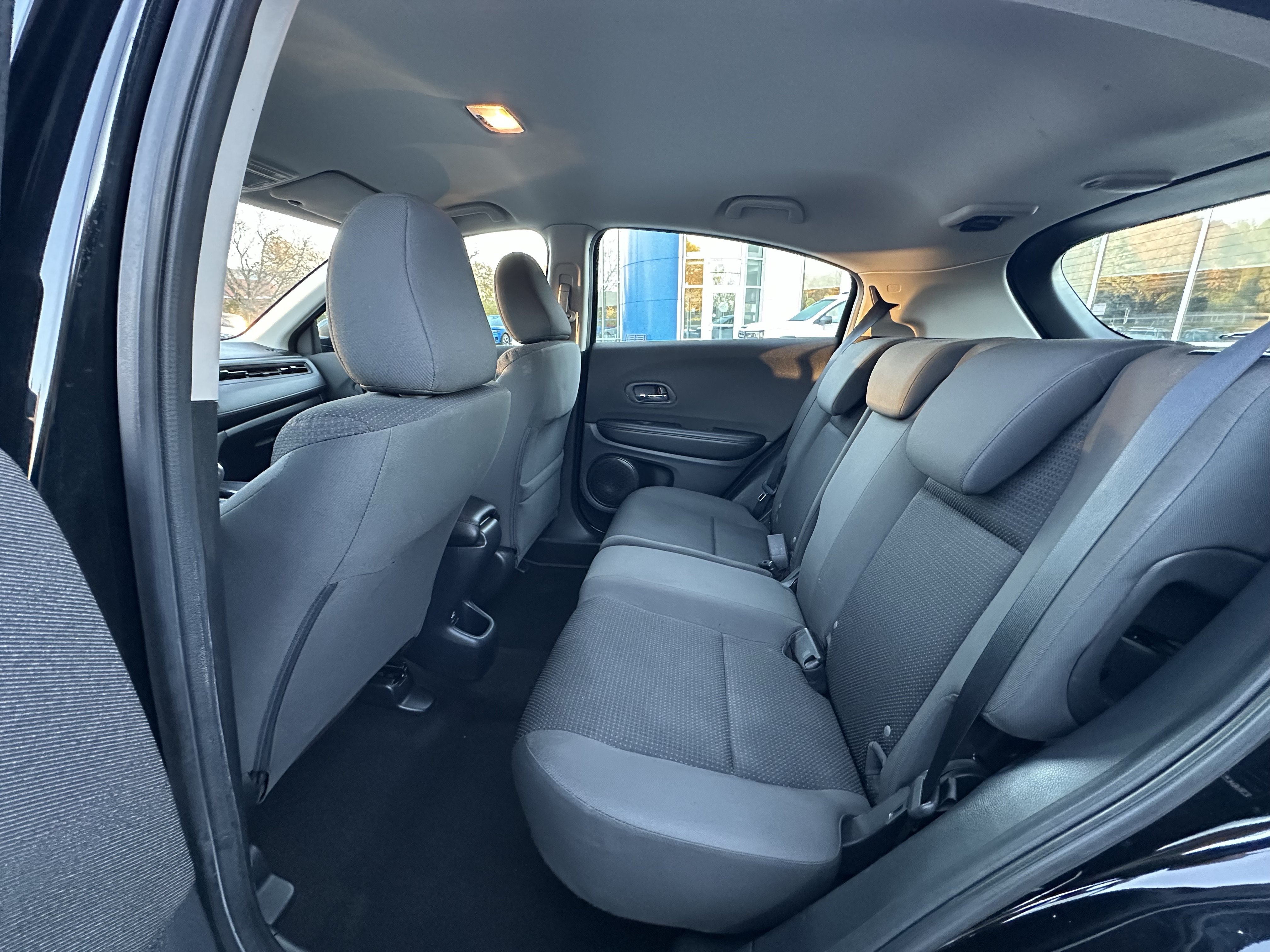 Used 2020 Honda HR-V LX image 21