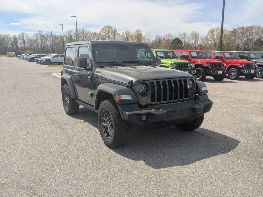 Used 2024 Jeep Wrangler Sport S image 7