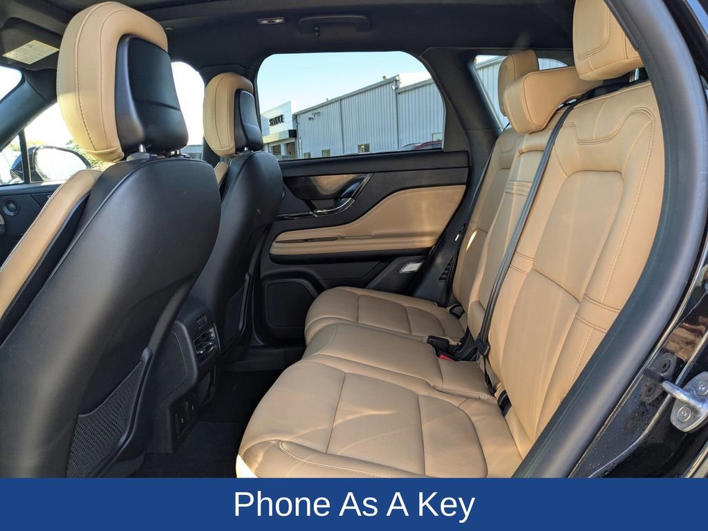 Used 2022 Lincoln Corsair Grand Touring w/ Elements Technology Bundle image 16