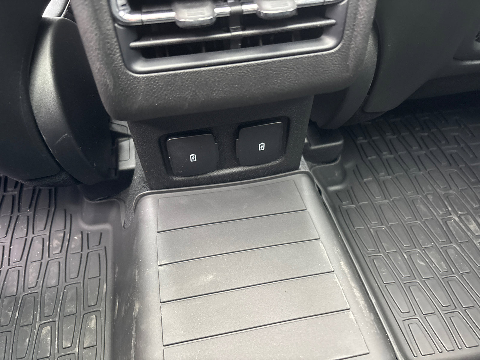 New 2026 Lincoln Corsair Premiere AWD/4WD image 33