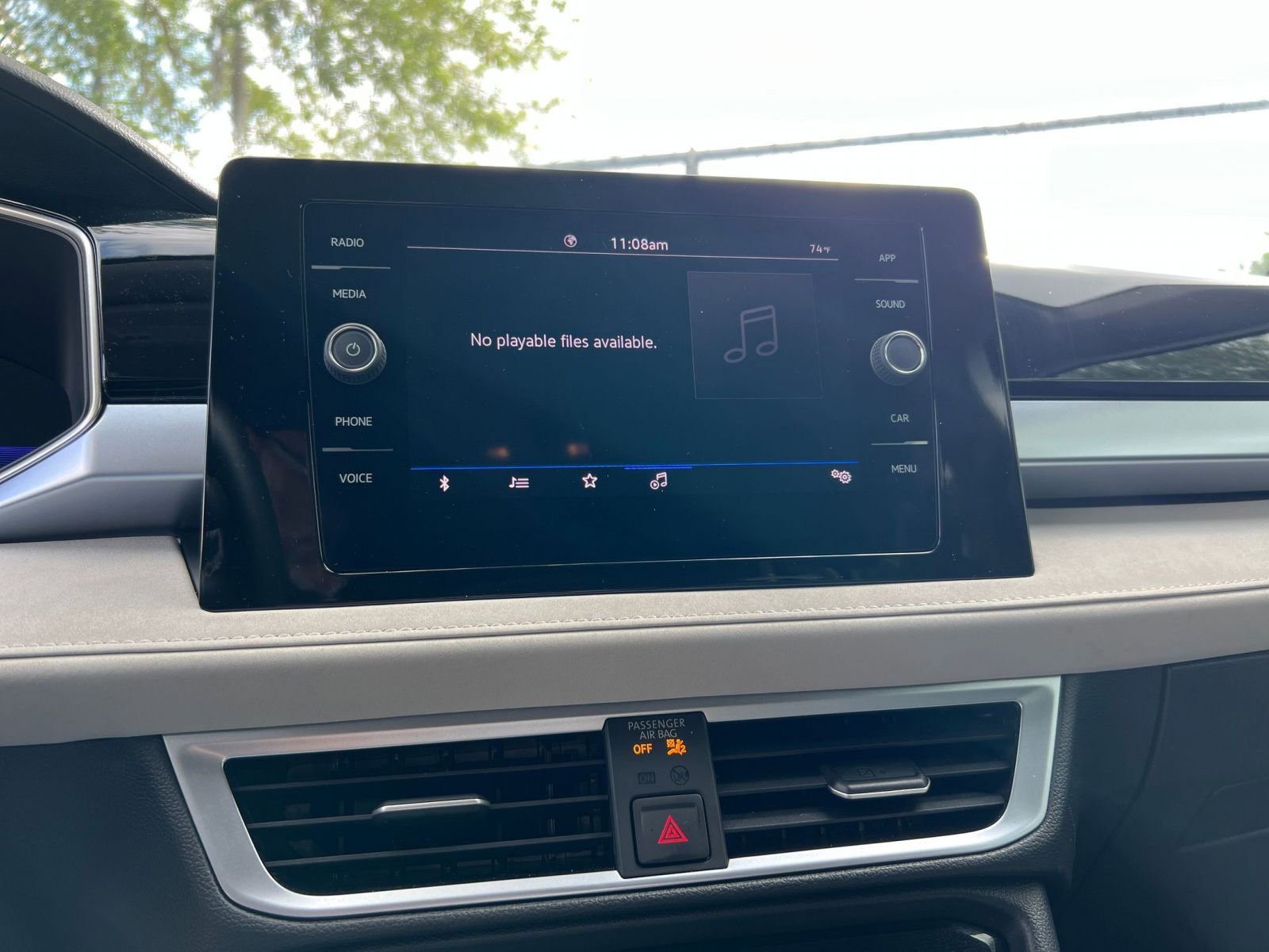 Used 2025 Volkswagen Taos SE image 20