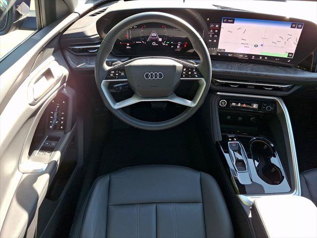 Certified 2025 Audi Q5 Premium w/ Convenience Package AWD/4WD image 11