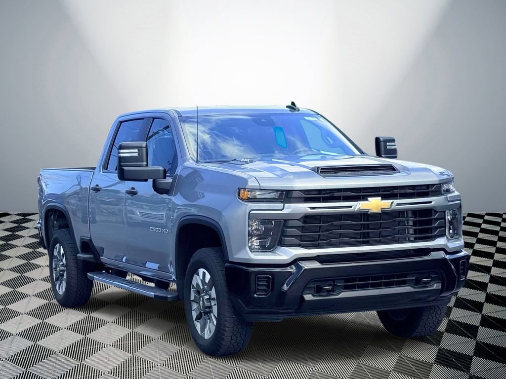 Used 2024 Chevrolet Silverado 2500 Custom w/ Snow Plow Prep/Camper Package AWD/4WD image 4