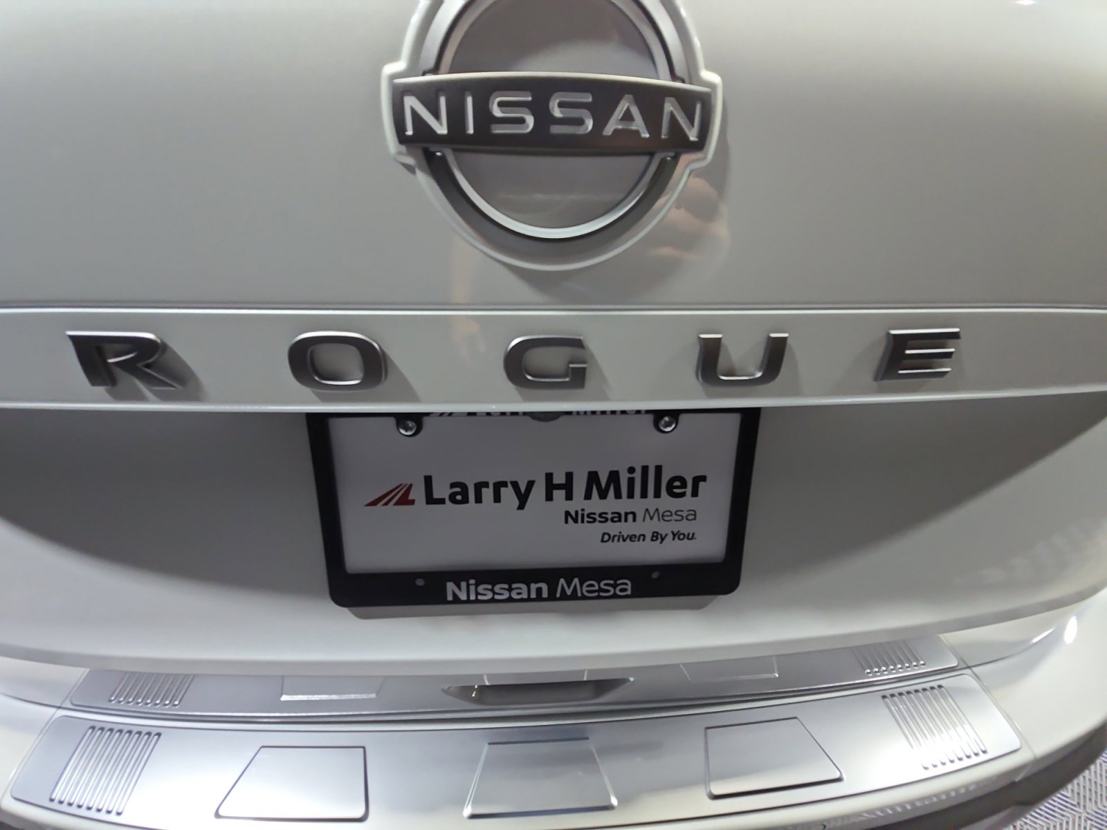 New 2026 Nissan Rogue SV image 24