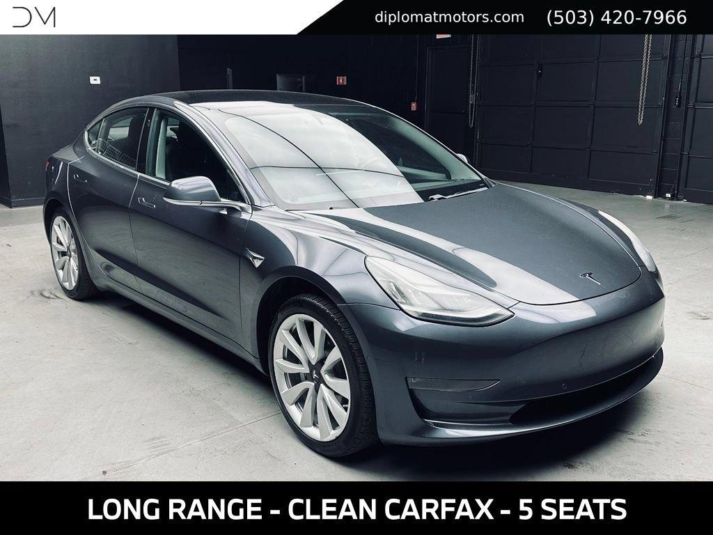 Used 2018 Tesla Model 3 Long Range RWD image 9