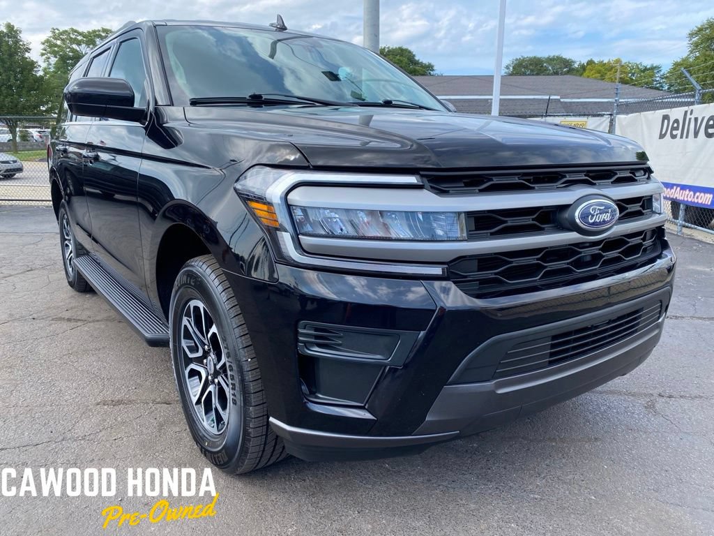 Used 2024 Ford Expedition XLT