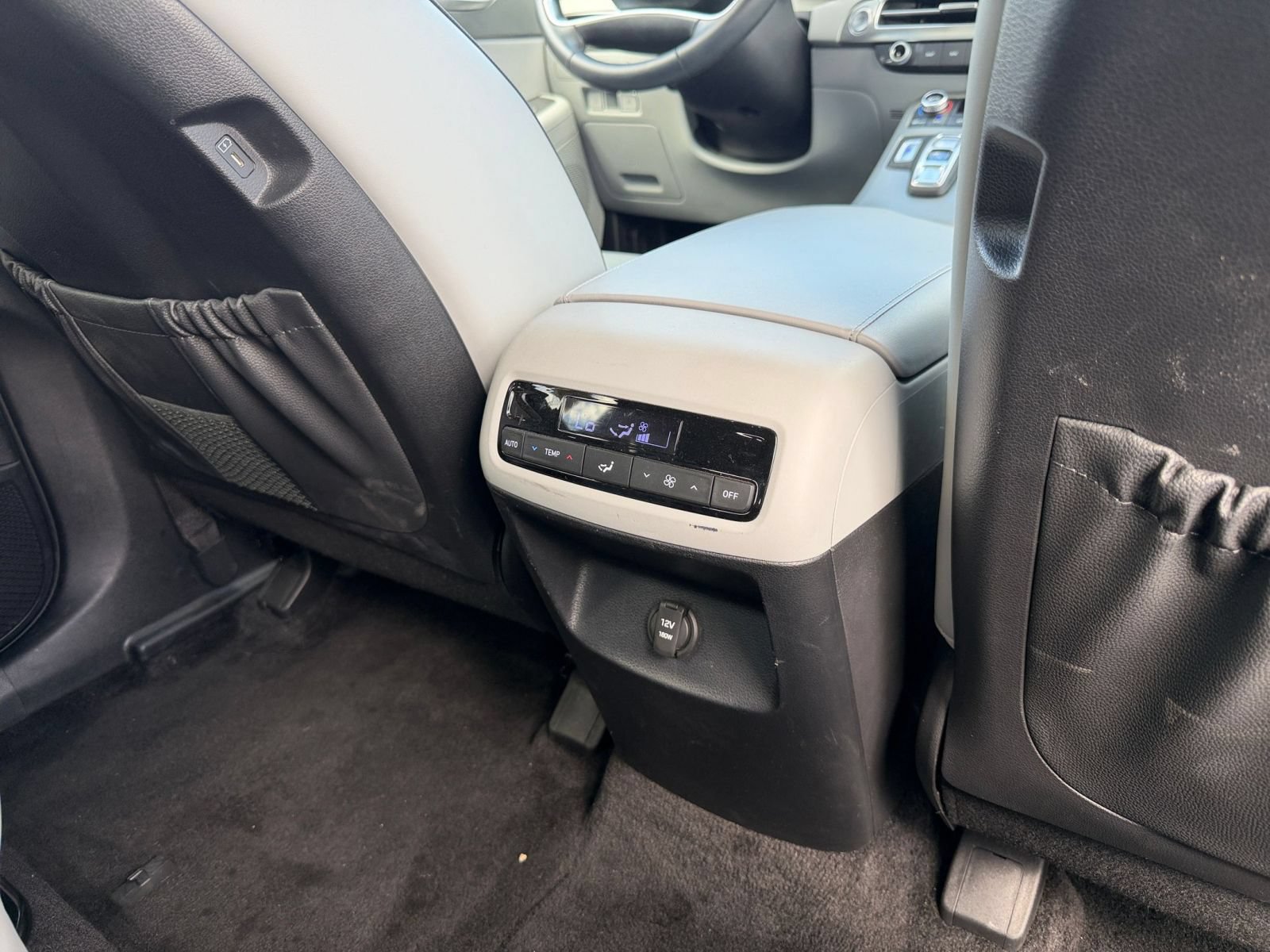 Used 2025 Hyundai Palisade SEL FWD image 25