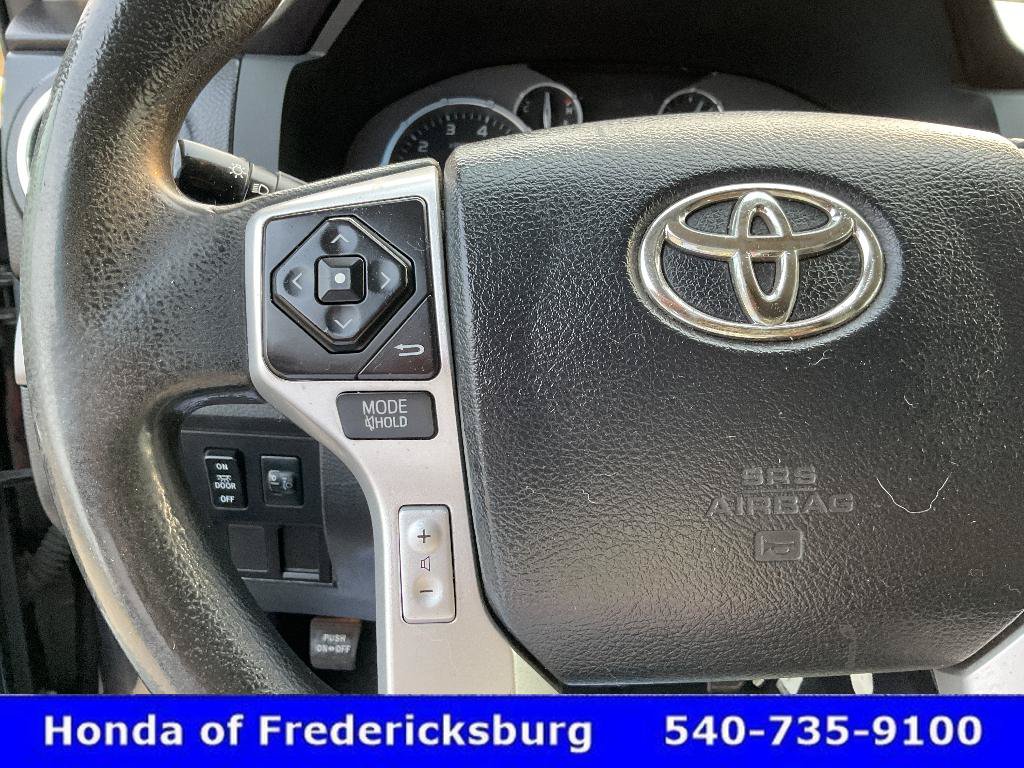 Used 2017 Toyota Tundra SR5 AWD/4WD image 30
