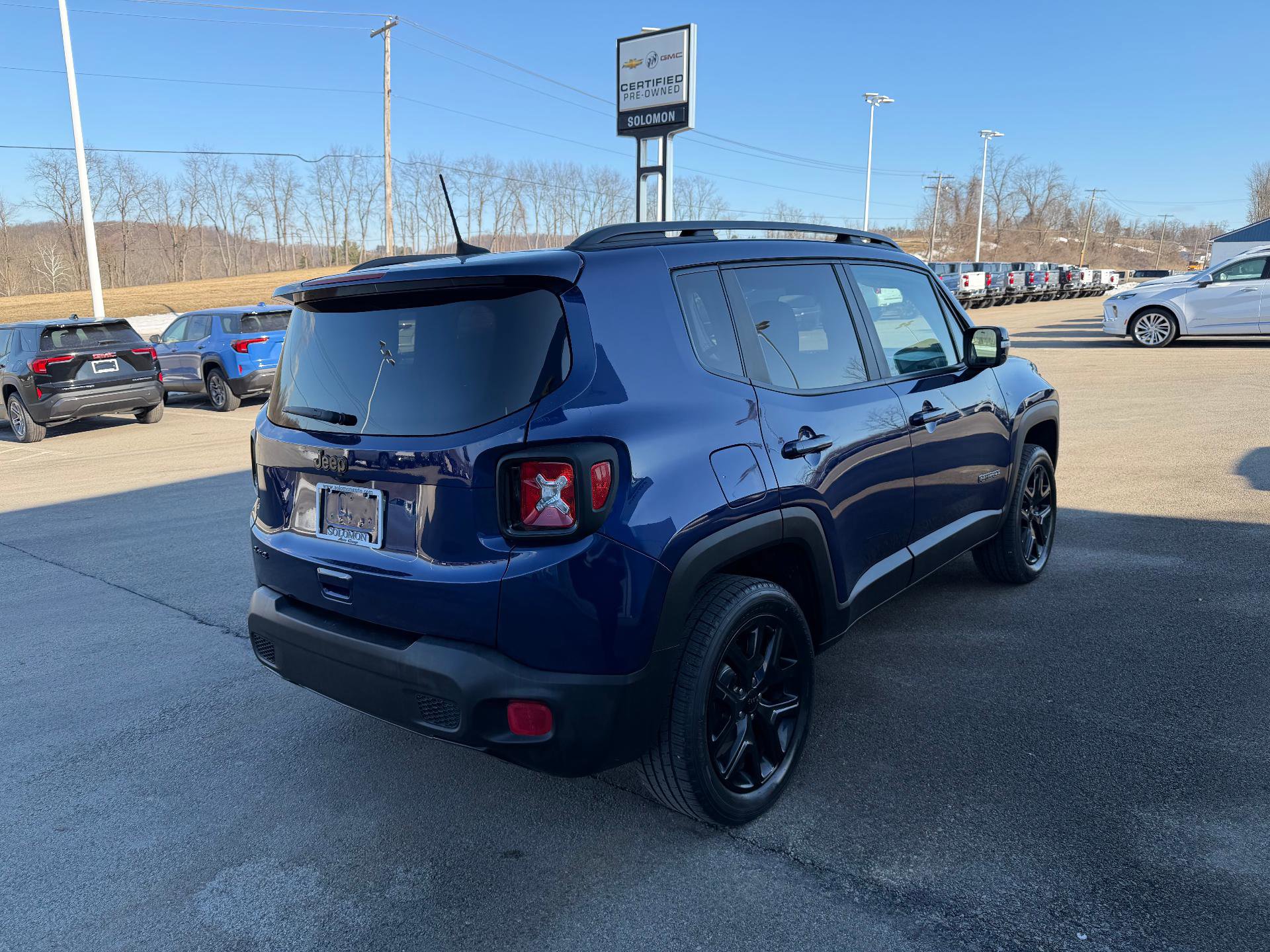 Used 2018 Jeep Renegade Altitude image 5