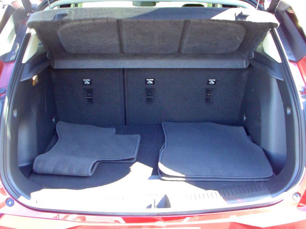 Used 2023 Buick Encore GX Select w/ Sport Touring Package FWD image 27