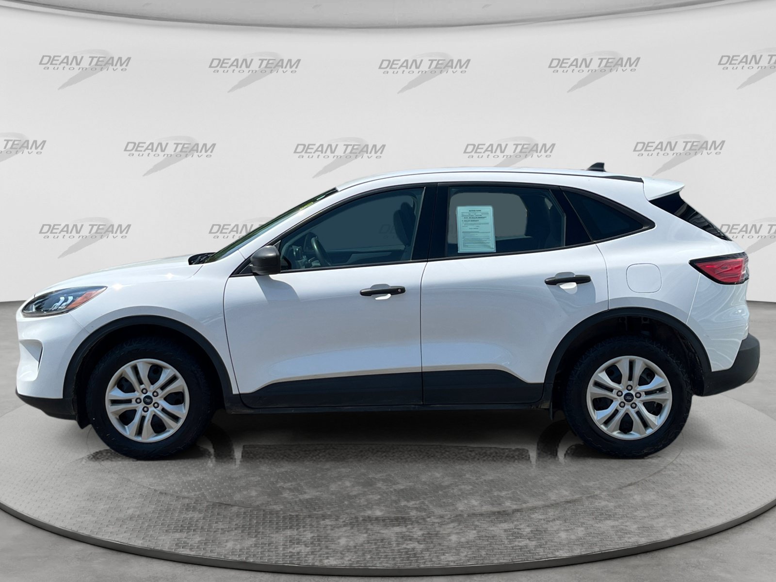 Used 2022 Ford Escape S AWD/4WD image 4