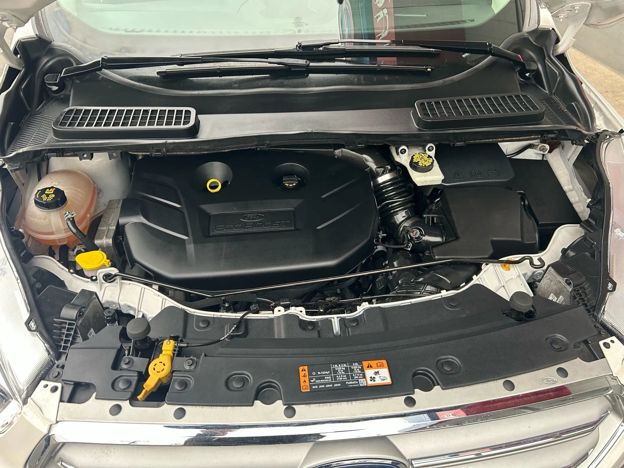 Used 2019 Ford Escape Titanium image 31