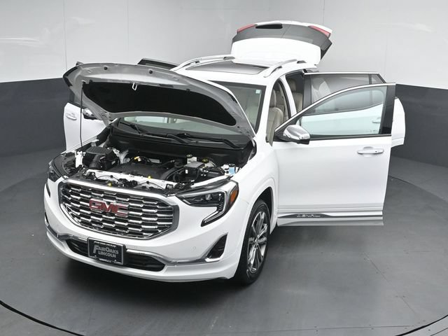 Used 2020 GMC Terrain Denali w/ Denali Premium Package AWD/4WD image 53