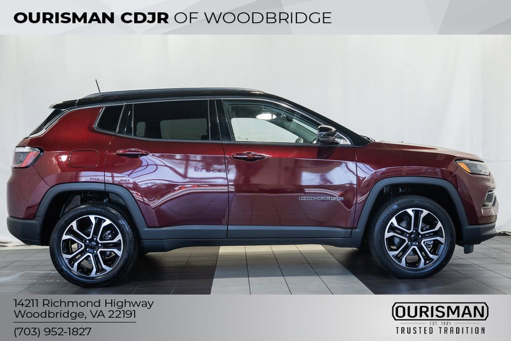 Used 2022 Jeep Compass Limited image 3
