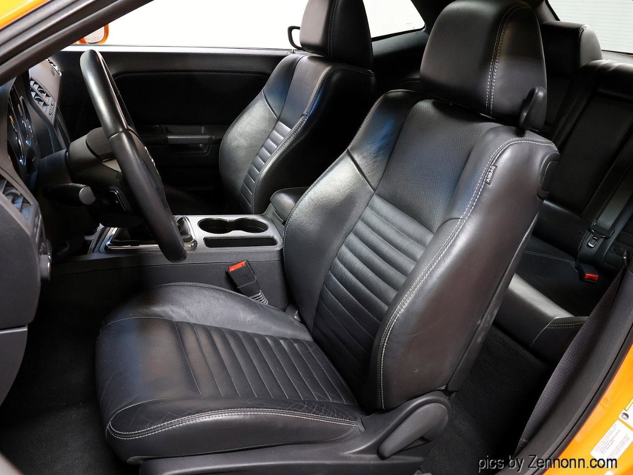 Used 2014 Dodge Challenger R/T Plus RWD image 18