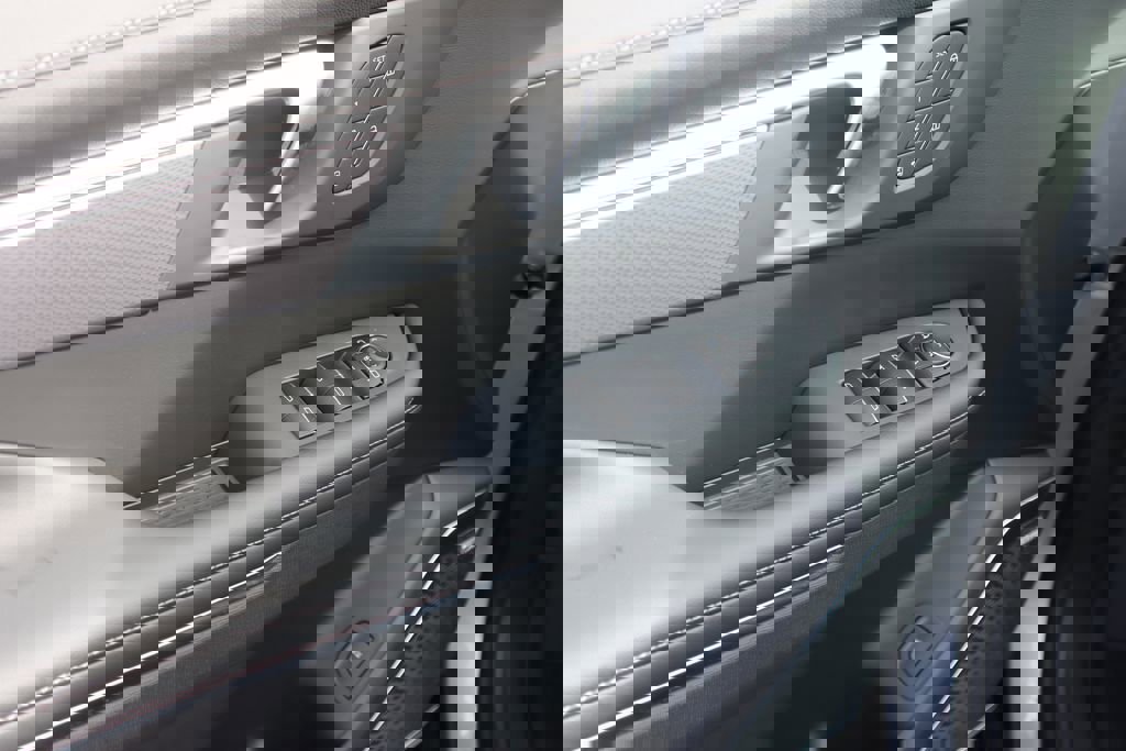 New 2026 Buick Enclave Sport Touring w/ Power Package image 12