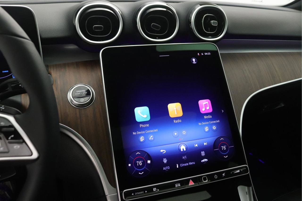 New 2026 Mercedes-Benz C 300 4MATIC Sedan image 5