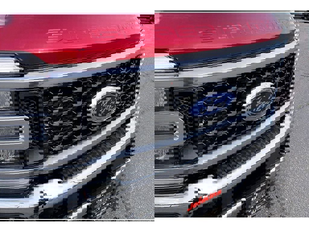 Used 2025 Ford F450 Lariat w/ Lariat Ultimate Package image 31