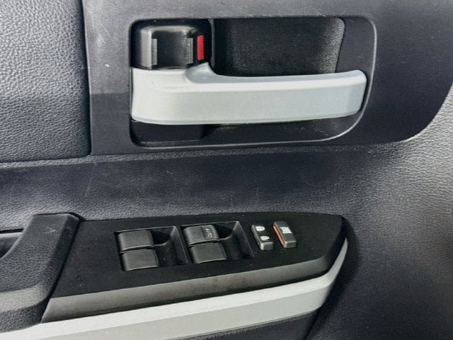 Certified 2020 Toyota Tundra SR5 AWD/4WD image 19